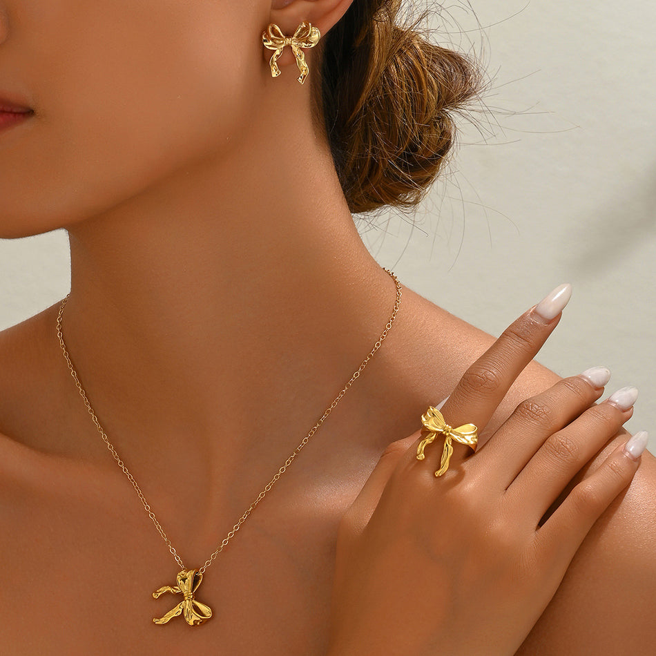 Bow Necklace & Earrings Set | Elegant Commuter Jewelry