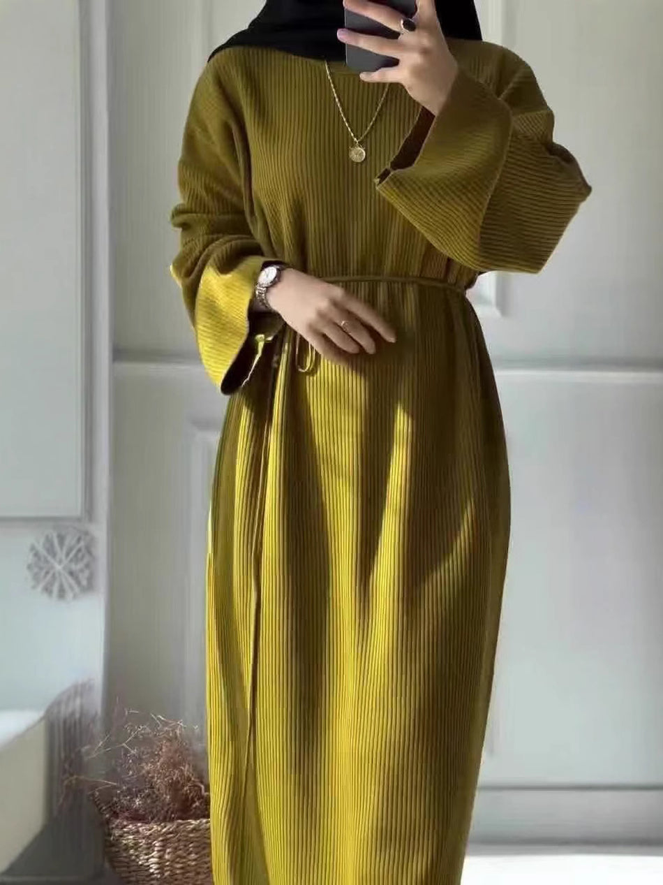Women’s Puff-Sleeve Knitted Pencil Dress