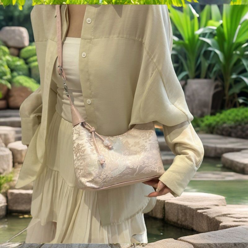 Chinese Style Versatile Crossbody Wrist Handbag
