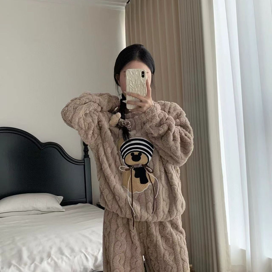 Women’s Coral Fleece Cartoon Bear Pajama Set